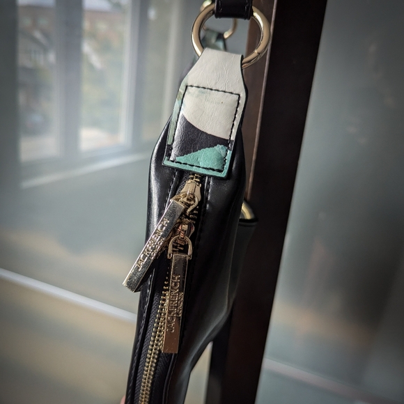 Jack French London Black Leather Expandable Shoulder Bag - Picture 5 of 14